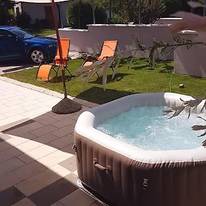 https://apartment-borna-pulici.in-istria.net